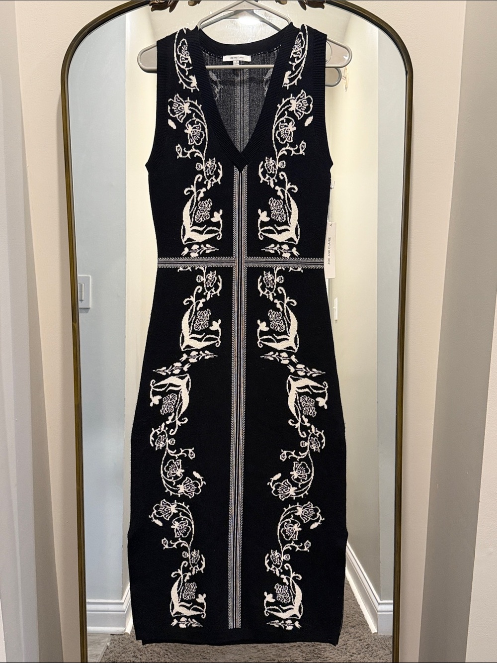 Sleeveless Black Midi Dress with White Floral Embroidery
